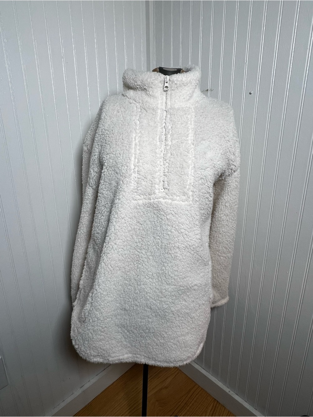 Cozy White Sherpa Pullover Jacket